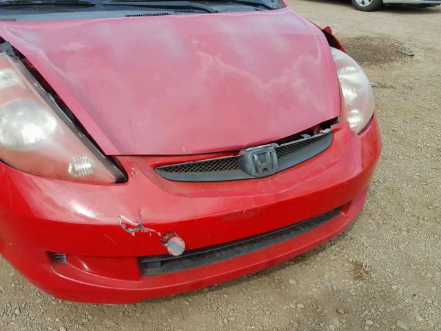 JHMGD37407S015253 - 2007 HONDA FIT RED photo 9