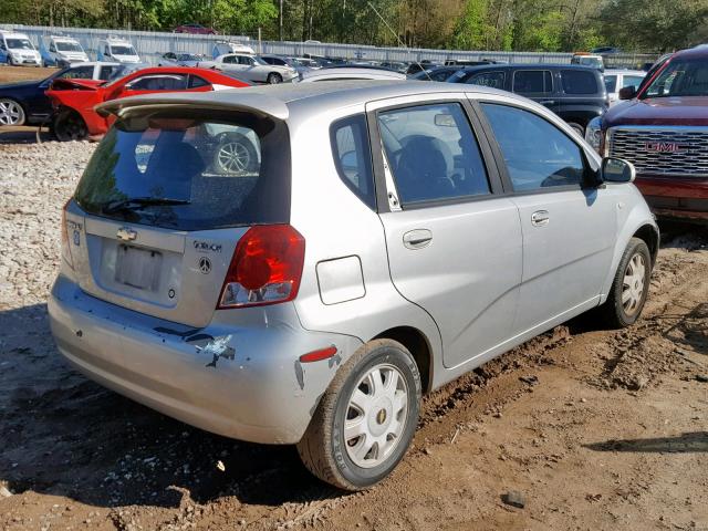 KL1TG62605B330818 - 2005 CHEVROLET AVEO LT SILVER photo 4