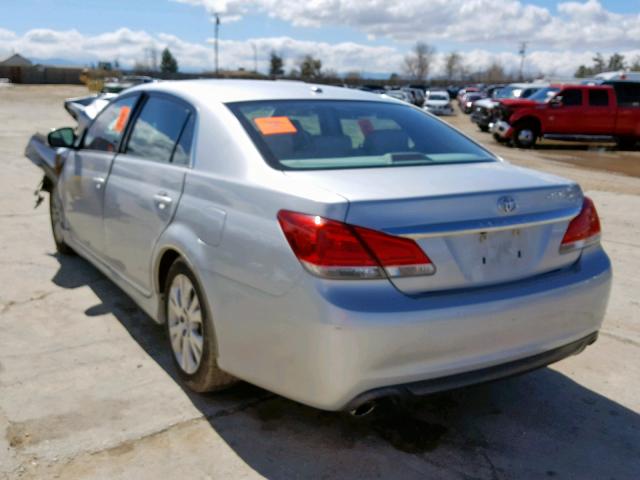 4T1BK3DB1BU394941 - 2011 TOYOTA AVALON BAS SILVER photo 3