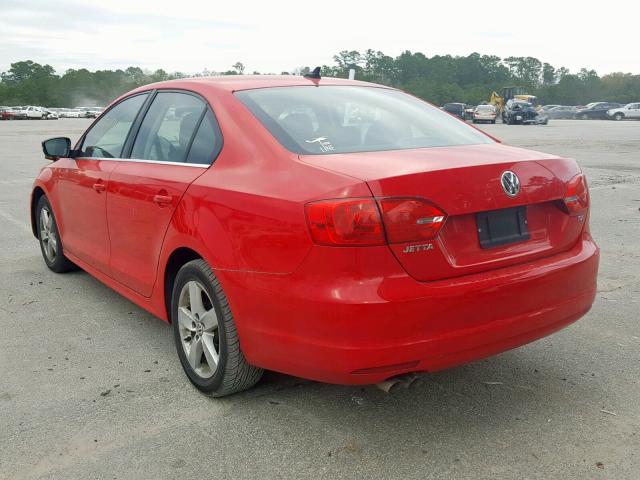 3VW3L7AJXCM362713 - 2012 VOLKSWAGEN JETTA TDI RED photo 3