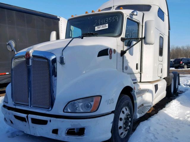 1XKAA49X1CJ287599 - 2012 KENWORTH CONSTRUCTI WHITE photo 2