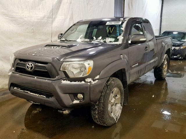 5TFUU4EN4DX057526 - 2013 TOYOTA TACOMA GRAY photo 2