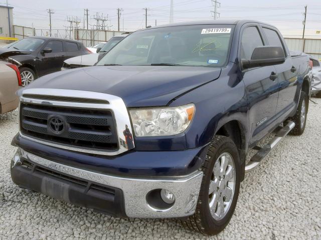 5TFEM5F18BX023639 - 2011 TOYOTA TUNDRA CRE BLUE photo 2