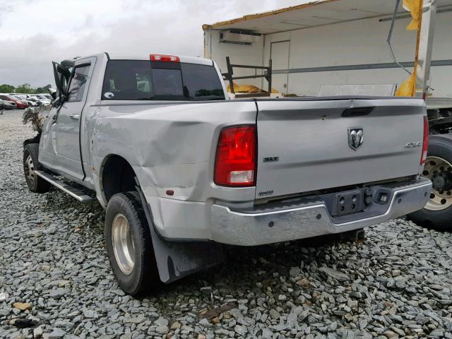 3C63RRHLXFG678577 - 2015 RAM 3500 SLT SILVER photo 3