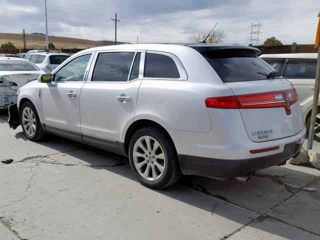 2LMHJ5AT6DBL53336 - 2013 LINCOLN MKT WHITE photo 3