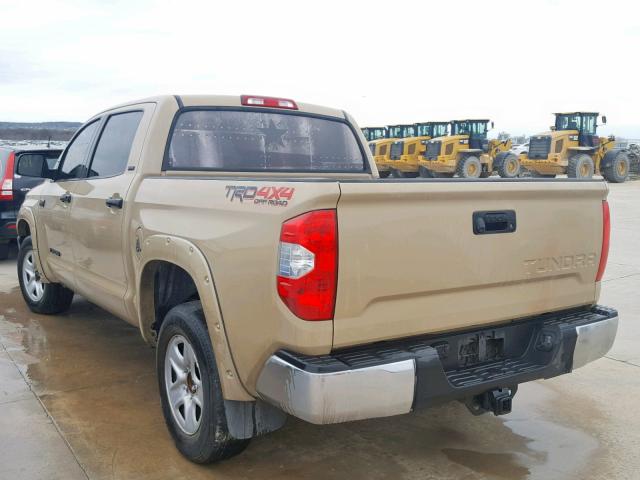 5TFDW5F18JX705750 - 2018 TOYOTA TUNDRA CRE BEIGE photo 3