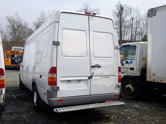 WD0PD744265960612 - 2006 DODGE SPRINTER 2 WHITE photo 3