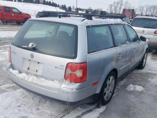 WVWYH63B91E241586 - 2001 VOLKSWAGEN PASSAT GLX 银色 照片 4