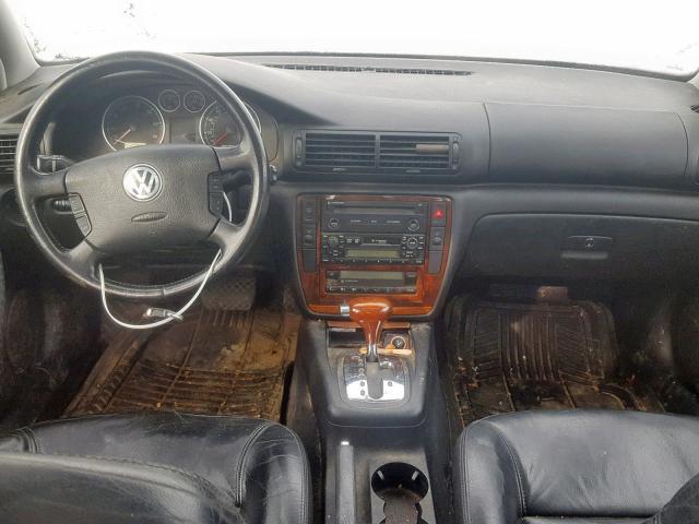 WVWYH63B91E241586 - 2001 VOLKSWAGEN PASSAT GLX 银色 照片 9