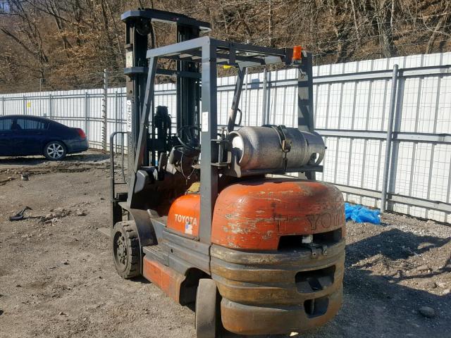 60223 - 1999 TOYOTA FORKLIFT ORANGE photo 3