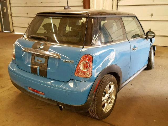 WMWSU3C53DT687501 - 2013 MINI COOPER BLUE photo 4