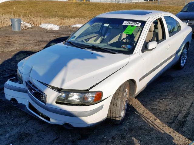 YV1RS59V342370621 - 2004 VOLVO S60 2.5T WHITE photo 2