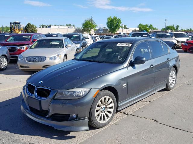 WBAPK73529A464517 - 2009 BMW 328 XI GRAY photo 2