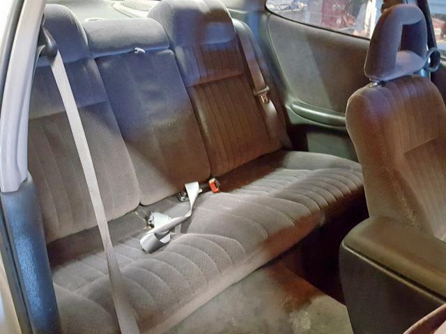 1G2WP12K82F186515 - 2002 PONTIAC GRAND PRIX SILVER photo 6