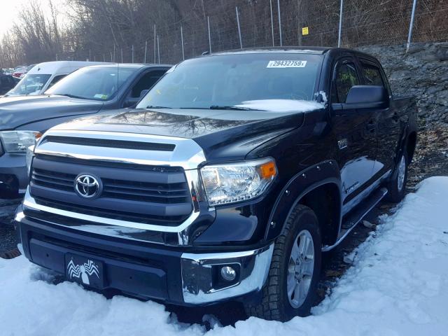 5TFDY5F15FX435376 - 2015 TOYOTA TUNDRA CRE BLACK photo 2