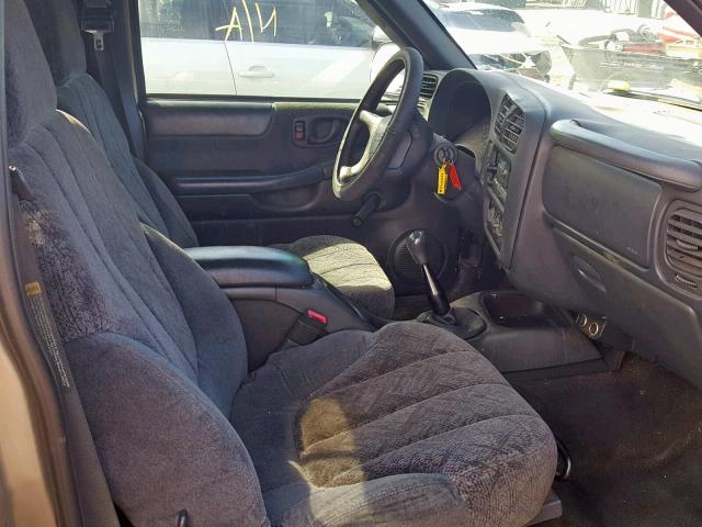 1GTCS1441W8504576 - 1998 GMC SONOMA GRAY photo 5