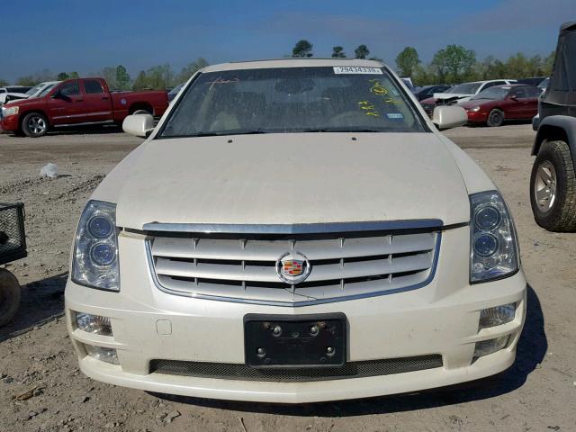 1G6DW677350213153 - 2005 CADILLAC STS WHITE photo 9