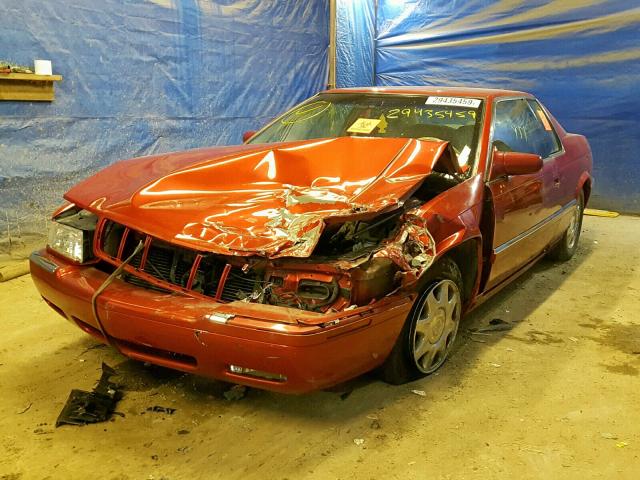 1G6ET1291VU608255 - 1997 CADILLAC ELDORADO T RED photo 2