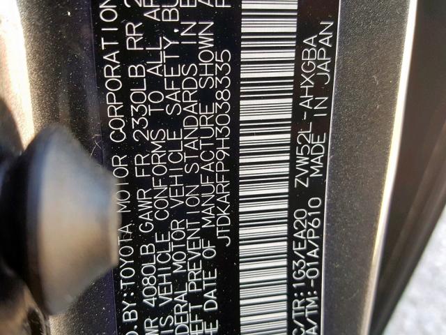 JTDKARFP9H3038335 - 2017 TOYOTA PRIUS PRIM 灰色 照片 10