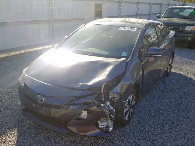 JTDKARFP9H3038335 - 2017 TOYOTA PRIUS PRIM 灰色 照片 2