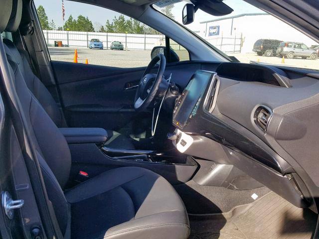 JTDKARFP9H3038335 - 2017 TOYOTA PRIUS PRIM 灰色 照片 5