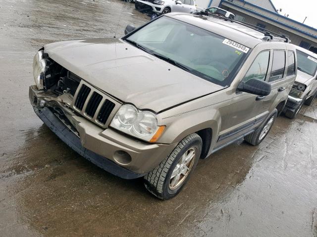 1J4GS48K15C570076 - 2005 JEEP GRAND CHER TAN photo 2