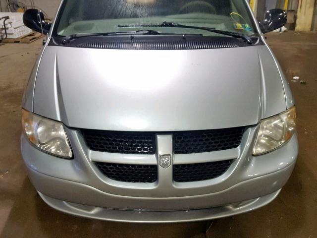 1D4GP45373B165446 - 2003 DODGE CARAVAN SP SILVER photo 9