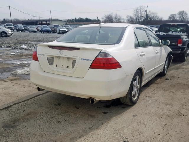 JHMCN36487C002872 - 2007 HONDA ACCORD HYB WHITE photo 4