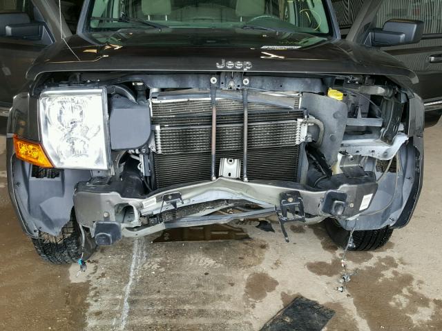 1J8HG58286C346542 - 2006 JEEP COMMANDER BLACK photo 9