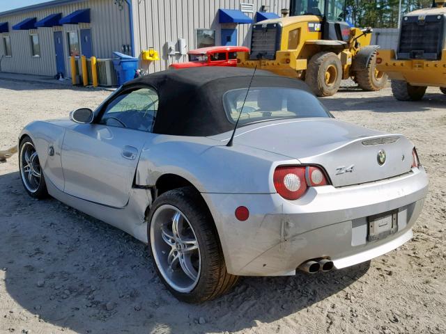 4USBT53505LU10558 - 2005 BMW Z4 3.0 SILVER photo 3