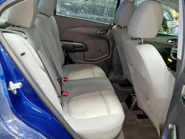 1G1JA5SH7D4152821 - 2013 CHEVROLET SONIC LS BLUE photo 6