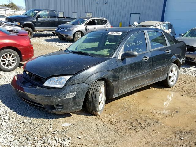 1FAHP34N47W327942 - 2007 FORD FOCUS ZX4 BLACK photo 2