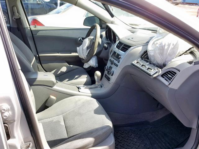 1G1ZH57B194197537 - 2009 CHEVROLET MALIBU 1LT 银色 照片 5