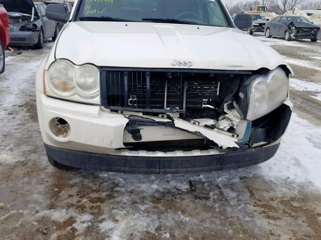 1J4GR48K55C673027 - 2005 JEEP GRAND CHER WHITE photo 9