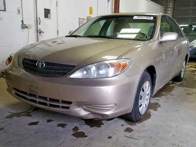 4T1BE32K43U139549 - 2003 TOYOTA CAMRY LE TAN photo 2