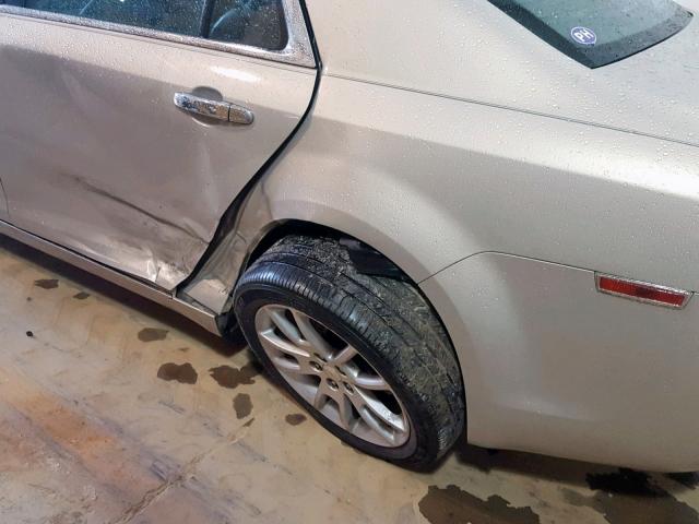 1G1ZE5E76AF205518 - 2010 CHEVROLET MALIBU LTZ ვერცხლისფერი ფოტო 9