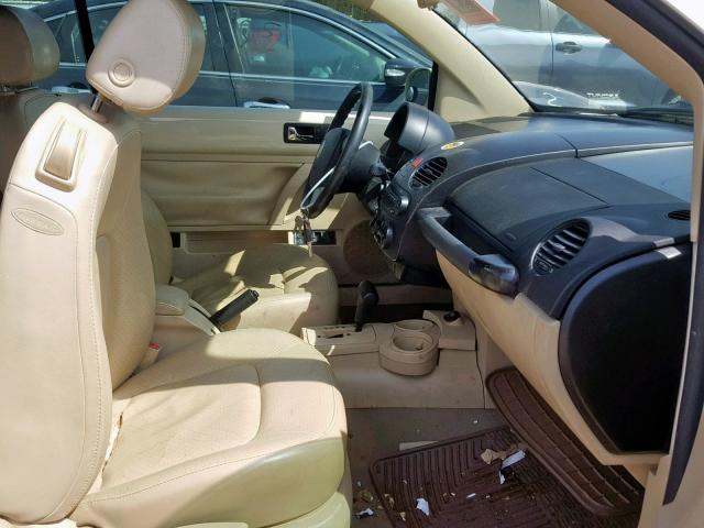 3VWCM31Y05M369160 - 2005 VOLKSWAGEN NEW BEETLE Krem foto 5