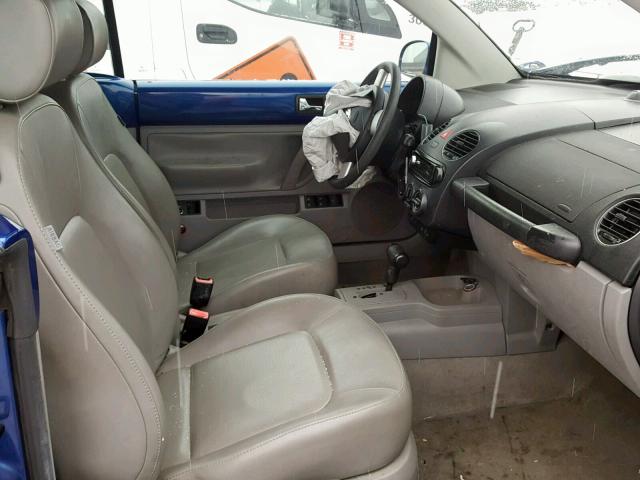 3VWRF31Y17M413870 - 2007 VOLKSWAGEN NEW BEETLE Blau Foto 5