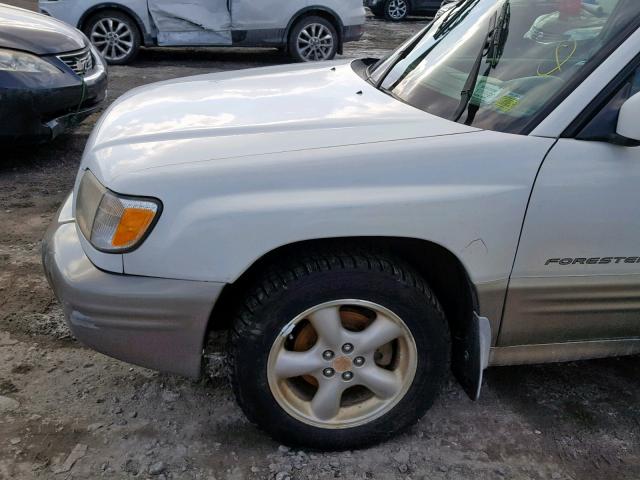 JF1SF65571H743732 - 2001 SUBARU FORESTER S WHITE photo 9