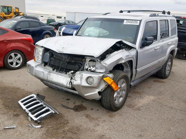 1J8HH58227C622745 - 2007 JEEP COMMANDER SILVER photo 2