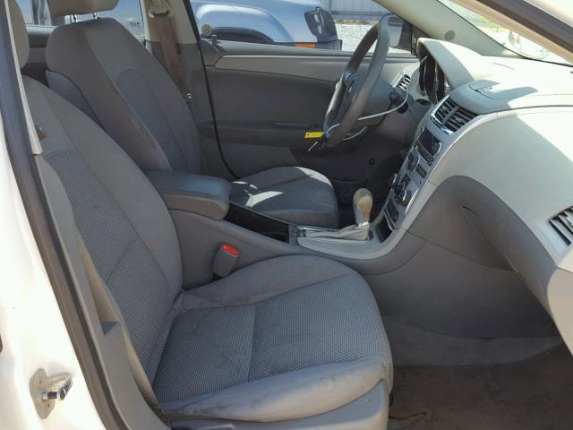 1G1ZG57B68F199810 - 2008 CHEVROLET MALIBU LS 白色 照片 5