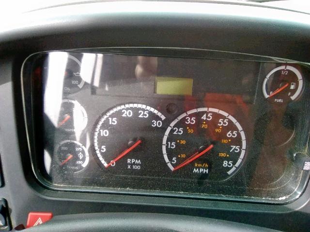 4UZABRDK08CZ15175 - 2008 FREIGHTLINER CHASSIS B2 黄色 照片 8