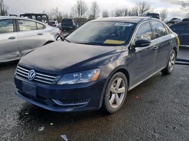 1VWBP7A36CC071824 - 2012 VOLKSWAGEN PASSAT SE BLACK photo 2