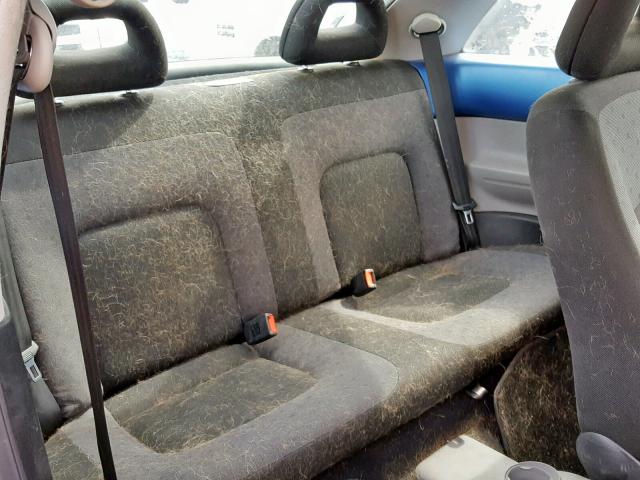 3VWBB61C6WM050869 - 1998 VOLKSWAGEN NEW BEETLE Blau Foto 6