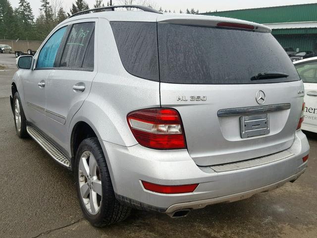 4JGBB86E99A515800 - 2009 MERCEDES-BENZ ML 350 SILVER photo 3