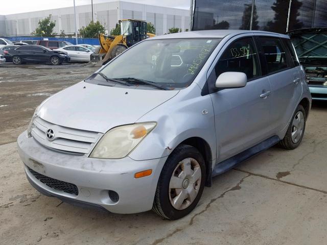 JTKKT624240065790 - 2004 TOYOTA SCION XA SILVER photo 2