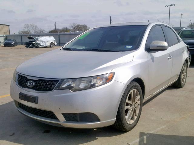 KNAFU4A21C5631883 - 2012 KIA FORTE EX SILVER photo 2