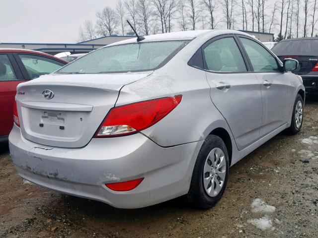 KMHCT4AE3HU274458 - 2017 HYUNDAI ACCENT SE SILVER photo 4