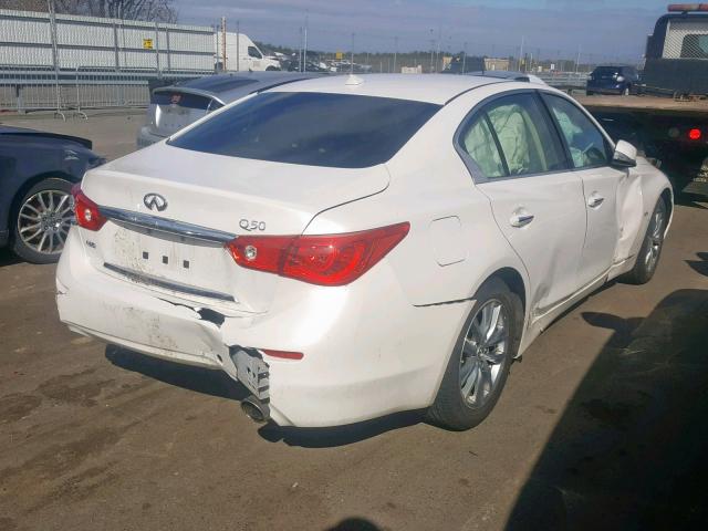 JN1CV7AR3GM252271 - 2016 INFINITI Q50 BASE WHITE photo 4