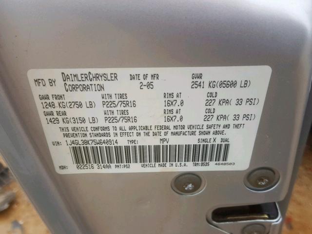 1J4GL38K75W640914 - 2005 JEEP LIBERTY RE SILVER photo 10